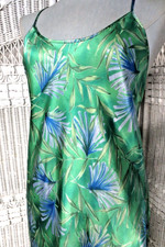 Secret Treasures Silky Satin Nightgown Corset Back Hawaiian Floral Green Large