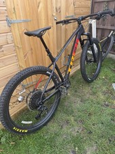 Trek Roscoe 8 Mountain Bike 2021 Size Large
