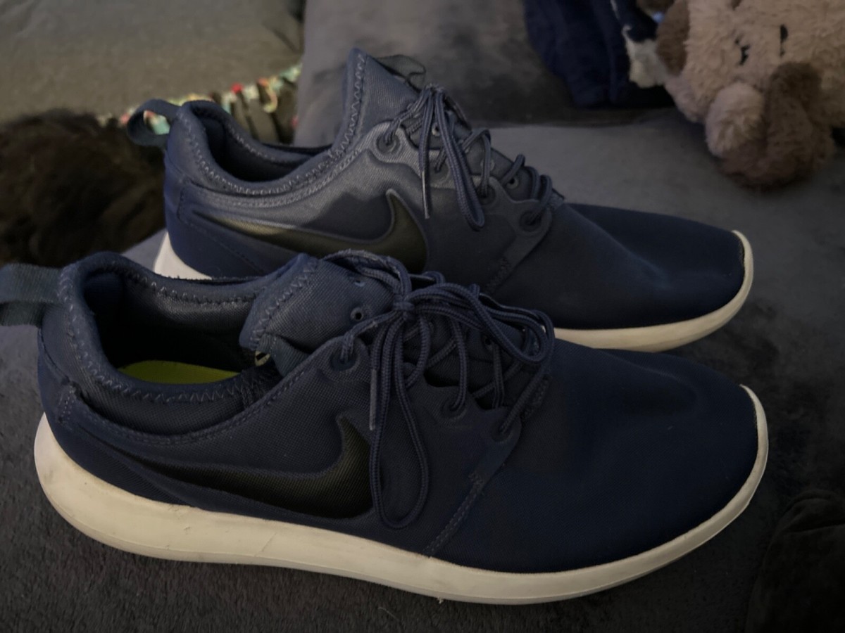 nike roshe 2 navy blue