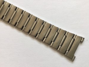 omega bracelet replacement