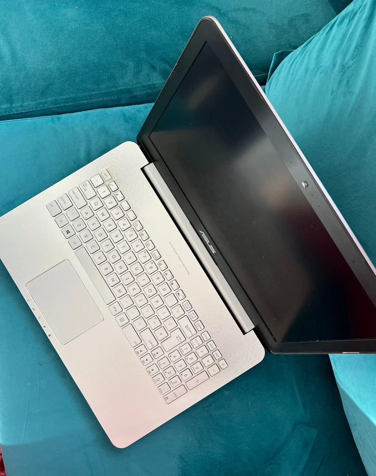 ASUS N552VW Laptop 4K Intel i7 16GB RAM 2TB Storage 128GB SSD NVIDIA GTX 960 pc - Image 2 of 4