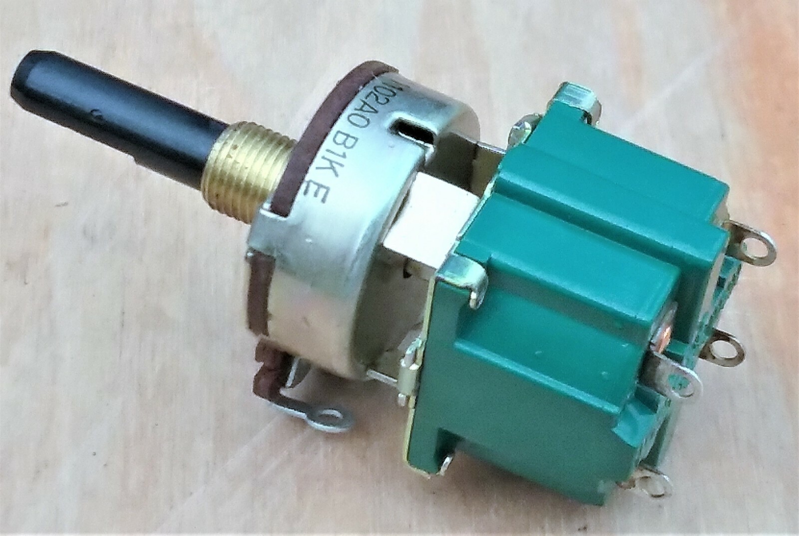 290 NOS NOBLE TV3 / U85 / DF power switch with potentiometer JAPAN 1K
