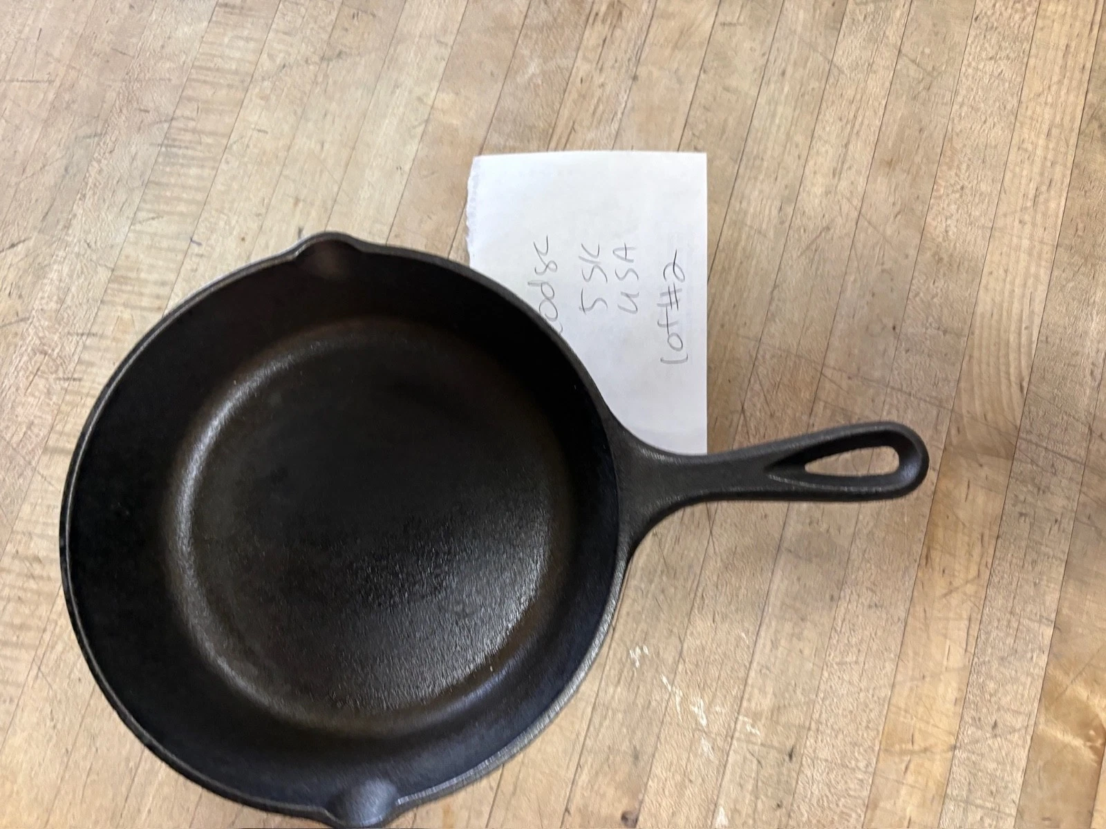 Lodge USA 5SK Cast Iron Frying Pan 8" Double Spouts Lot #2 VGUC