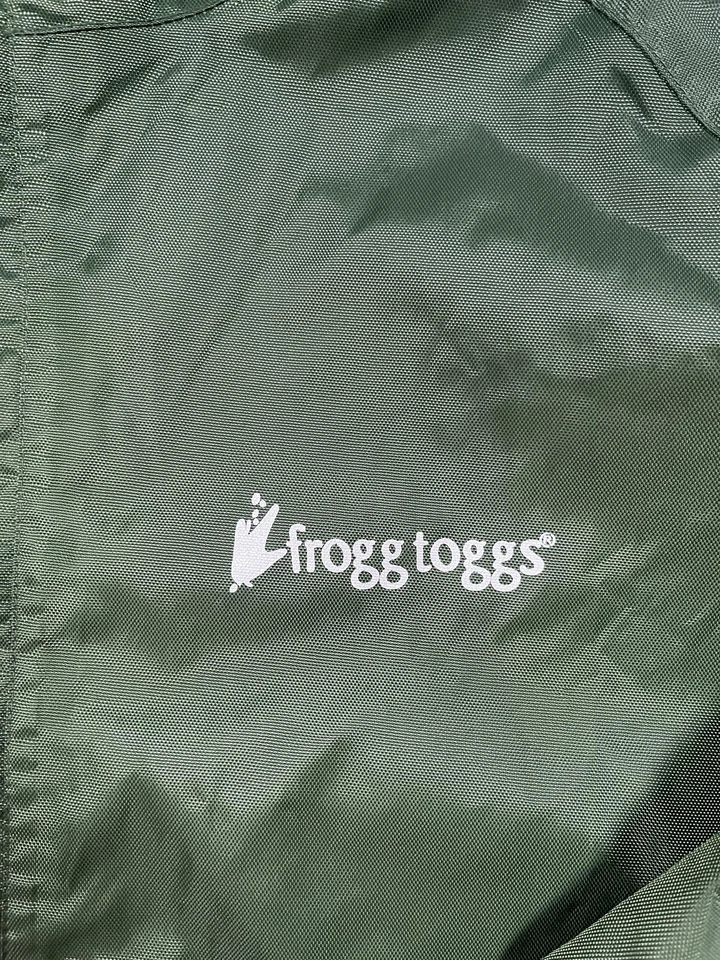 Chaqueta Frogg Toggs Para Hombre M/L Verde Con Capucha Lluvia Cortavientos Nylon Exterior Foto 4 de 4