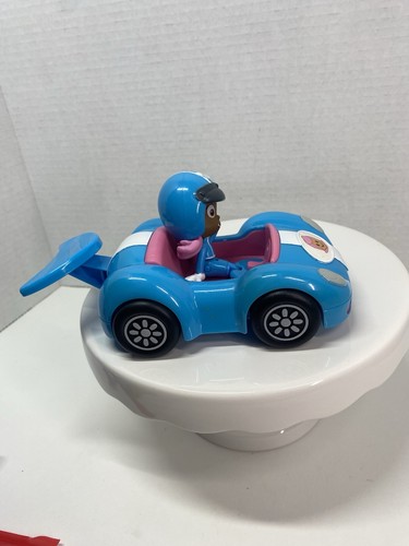 Bubble Guppies Molly's Fin-Tastic Racer Vehicle Car Mermaid Molly Figure Nick Jr - Picture 6 of 8