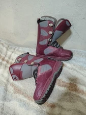 32 ThirtyTwo Prospect Snowboard Boots Womens Size 6.5 Maroon  