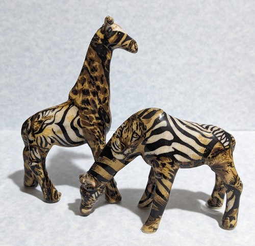 2 - 1980's Giraffes Safari Patchwork 5" Figurines - Paper Mache' - Shelf - Desk - Picture 3 of 6
