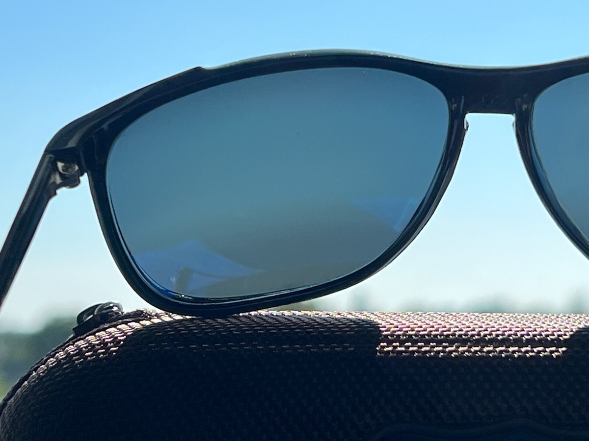 Maui Jim Voyager 1 MJ 178 02 - Gloss Black Frame - Neutral Grey