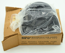 Smith-Victor 701 4-Leaf Barn Doors for 700 Light NEW in Box