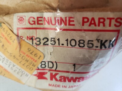 NOS ZX10 CONNECTING ROD ASSY 88-90 KAWASAKI NEW OEM 13251-1085-KK