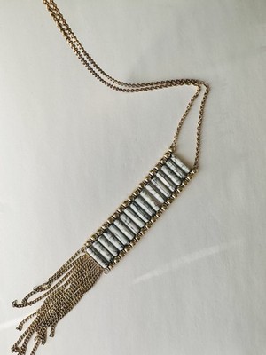 26  Tassel Pendant Necklace Gray White Acrylic Bar Rose Gold Tone Chain 18 