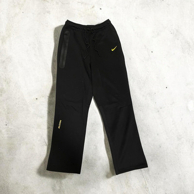 Nike NOCTA FD8461-010 Jogginghose Herren Schwarz M elastischer Bund Taschen