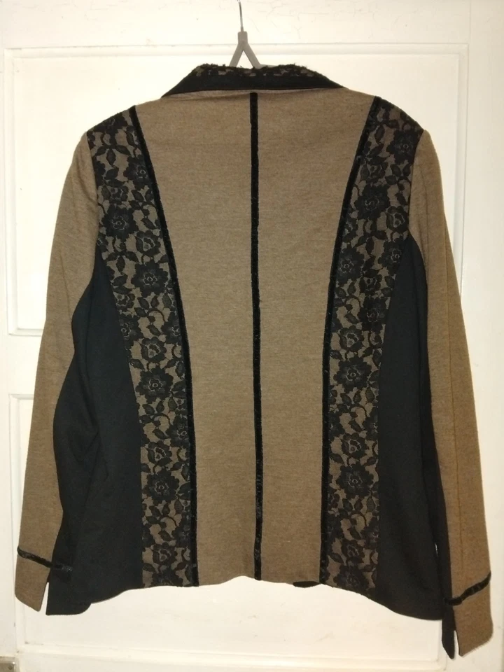 Ladies Brown Blazer With Lace Trim Size 16 From Kirsten KSTN - Image 2 of 2