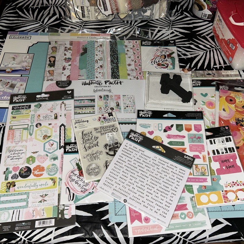 Illustrated Faith Junk Journal Scrapbook Card Bundle