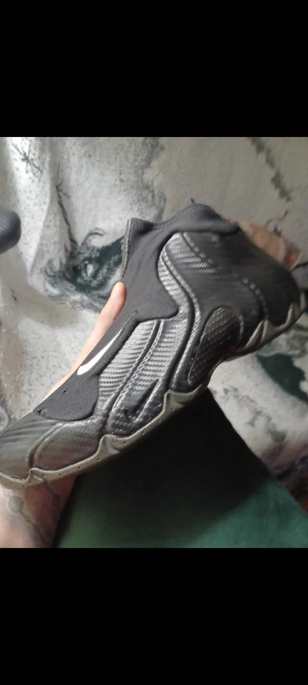 Nike Air Foamposite Carbonposite 1999 Black/White-Dk Charcoal 830142 011 Size 12 - Image 3 of 4