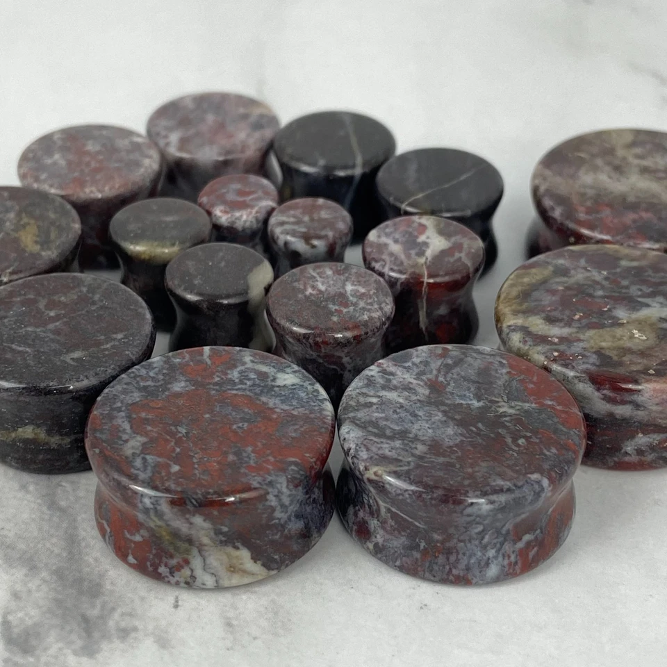 Par de tapones de doble llamarada de piedra de sangre de pollo (STN-658) medidores de oído ELIGE EL TAMAÑO Foto 3 de 4