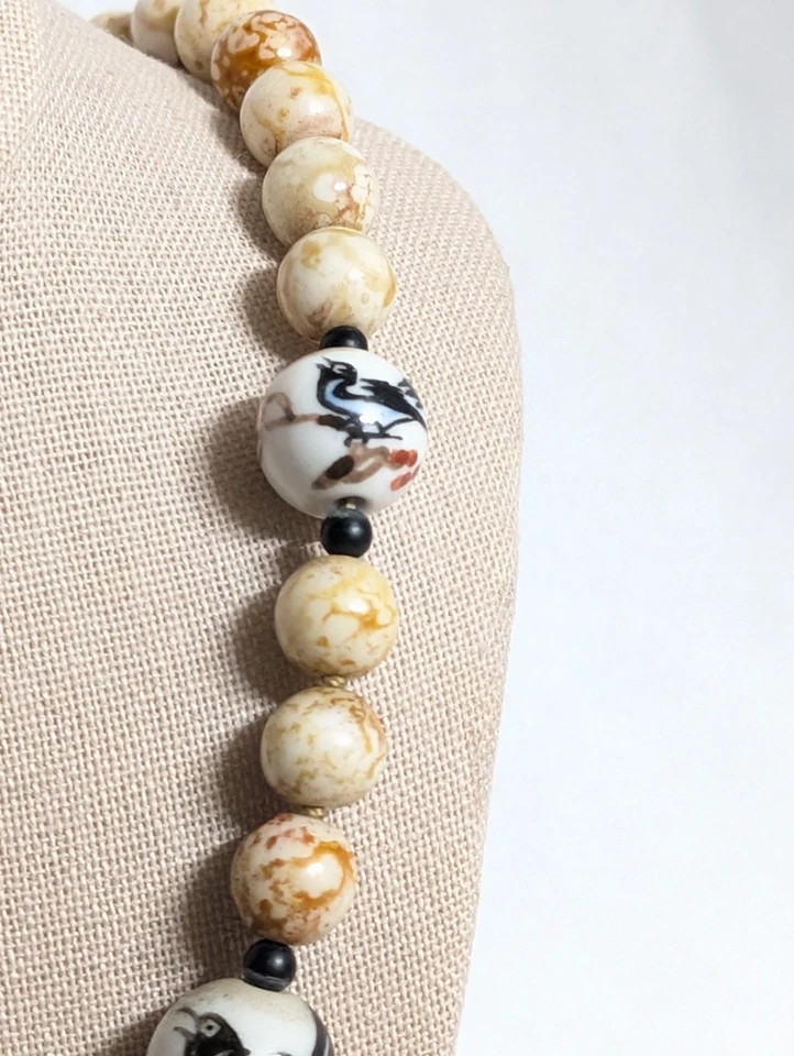 Collar de cuentas de porcelana y jaspe pintado a mano para pájaros broche de ley nudo a mano seda Foto 4 de 4
