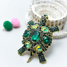 Green Rhinestone Sea Turtle Brooch Pin Gold Tone Crystal Statement Jewelry