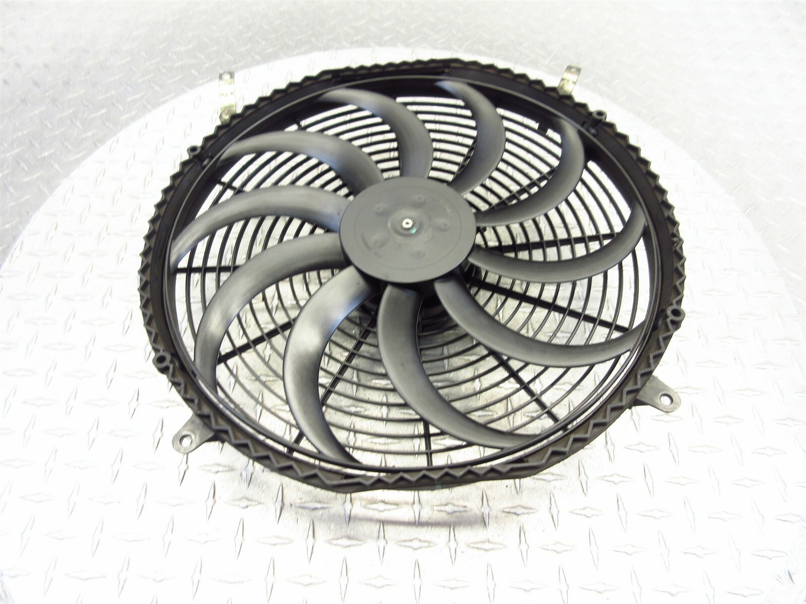 1995 Ferrari 355 F355 Spider Motronic 2.7 Passenger Right Radiator Fan 163996