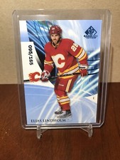 2020-21 SP Game Used Blue Burst #83 Elias Lindholm #95/165 Calgary Flames