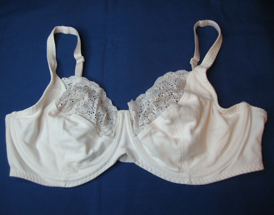 のん  Vtg Bestform Comfort Support Bra Cotton UW Cups 44D Lace Sexy