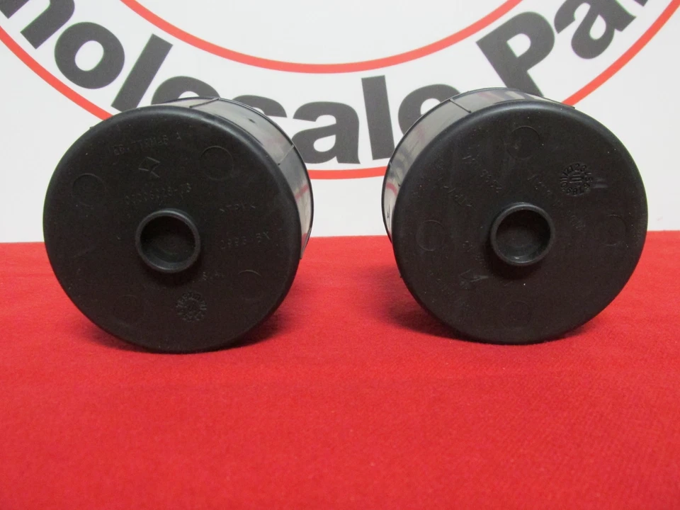 Dodge Ram Consola Central Portavasos Negro Goma Inserto Juego de 2 NUEVO OEM MOPAR Foto 4 de 4