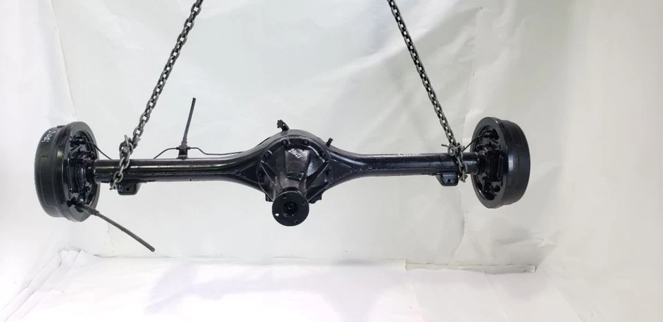 Nissan Pickup 1993 1994 OEM eje trasero 4 cilindros automático 4x2 Foto 2 de 4