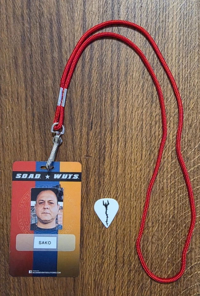 Sako's System of a Down All Access Artist Laminate Back Stage + Shavo Bass Pick - Image 2 of 4