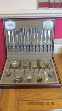 Viners Satin Leaf Classic 44 Piece Stainless Steel Cutlery Canteen Set For 6