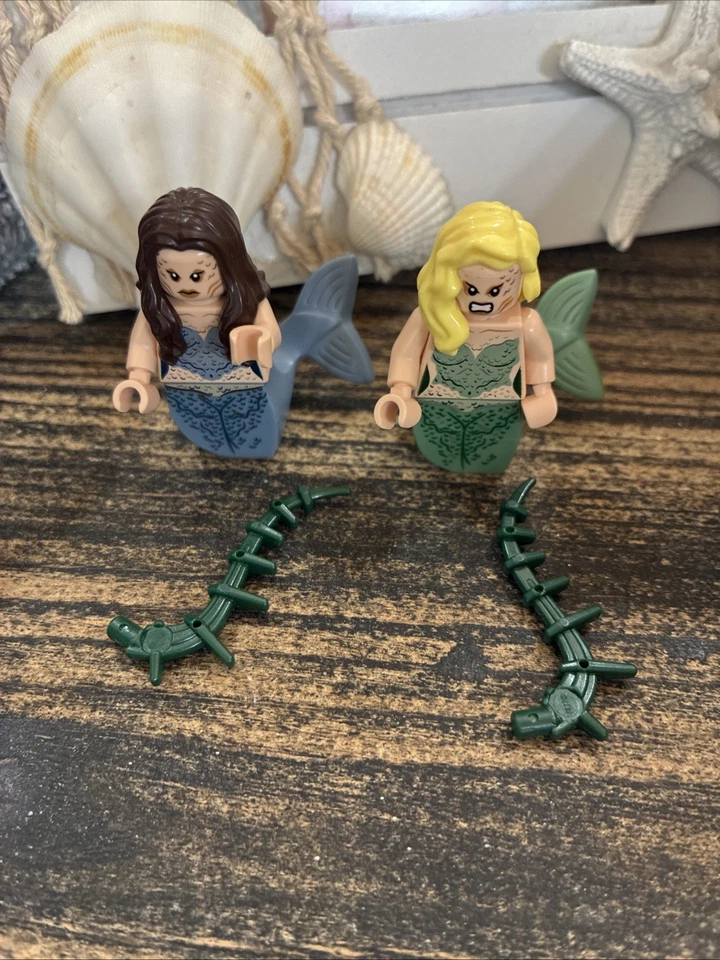 LEGO Syrena Tamara Sirena Minifigura Piratas Caribe Gorra Blanca Bahía 4194 Mareas Foto 3 de 4