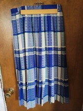 Evan Picone Vintage Wool Pleated Plaid Skirt Blue White Green 28" Waist