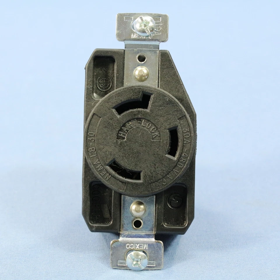 Cooper Arrow Hart Twist Turn Lock Power Receptacle NEMA L8-30R 30A 480V CWL830R - Image 3 of 4