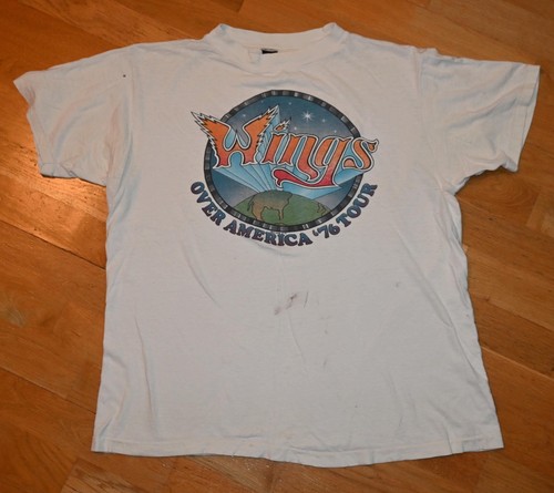 Vintage 1976 Wings Band Gift For Fans White S to 5XL Concert Shirt BB957 - Image 1