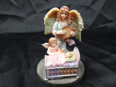 Small  Guardian Angel Over Children Kneeling & Praying 3.5  Figure