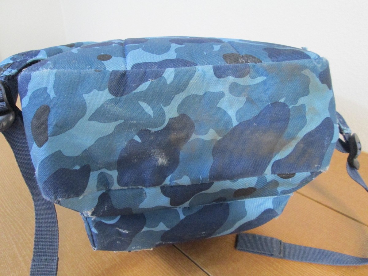 Herschel Crewcuts Backpack Blue Camo Camouflage Frogskin  display picture 1