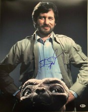Steven Spielberg Signed 16x20 E.T. The Extra-Terrestrial With Beckett COA