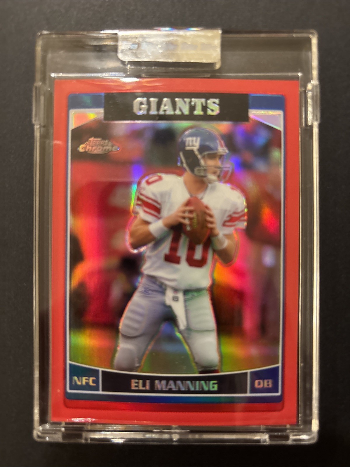 2006 Topps Chrome - Eli Manning #51 Red Refractor #/259 Encased
