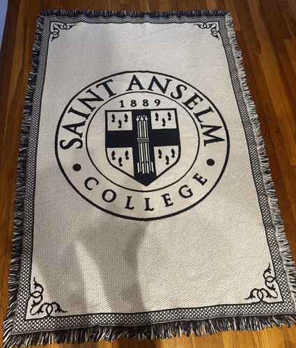 Saint Anselm College Strick Fransen Überwurf Decke Schoß blau weiß New Hampshire NH