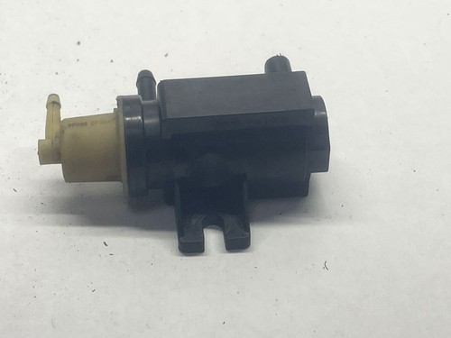 Mercedes-Benz E W212 2012 Diesel 100kW Turbolader Druckwandler Magnetventil