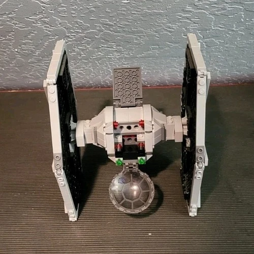 LEGO Star Wars TIE Fighter Set with TIE Fighter Pilot & Stormtrooper Minifigures