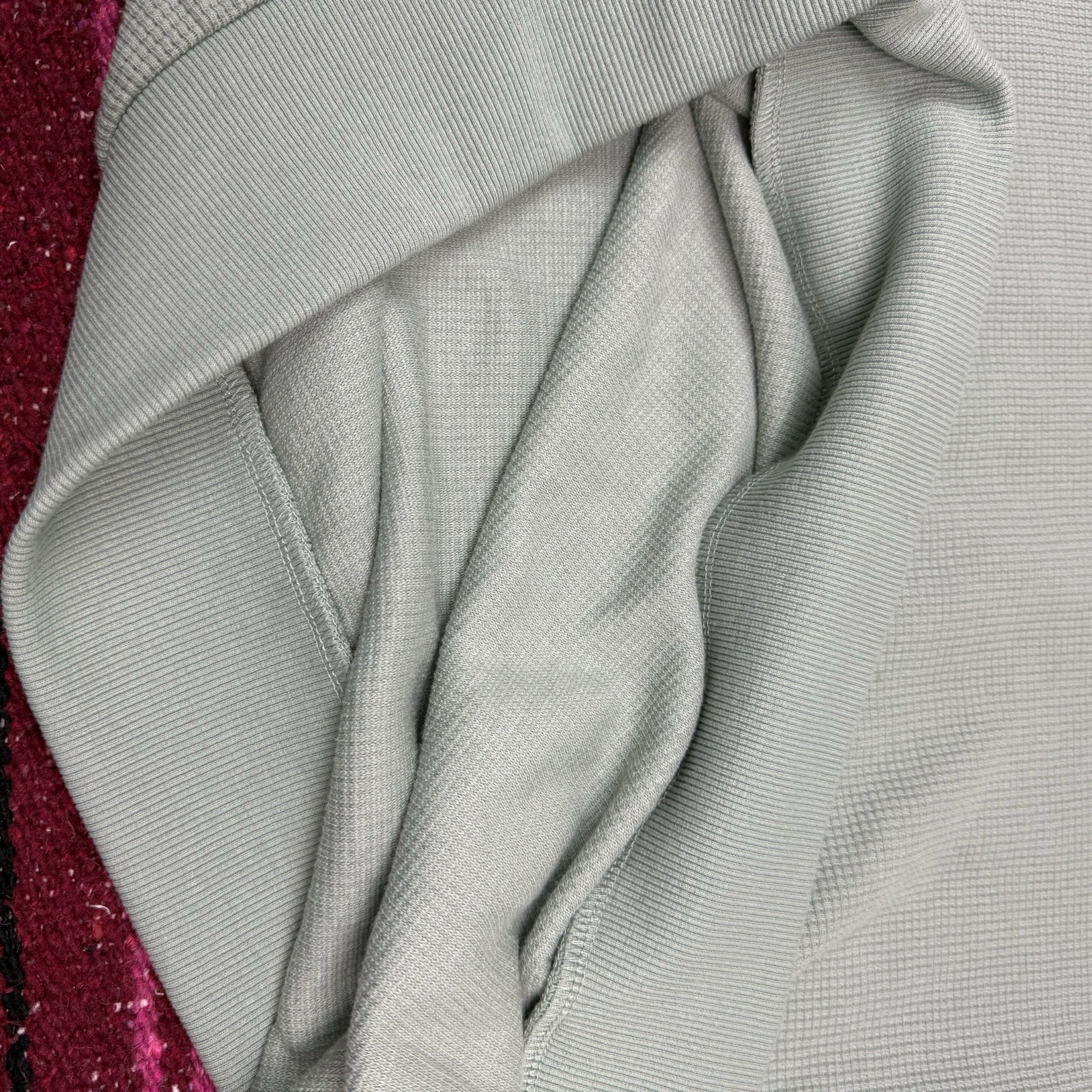 Comfrt Mens XL Seafoam Green Waffle Knit Lightweight L/S Minimalist Pullover