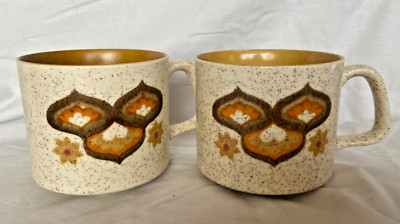 2 x THE ROYAL WORCESTER GROUP PALISSY KAFFEE / TEE Tasse