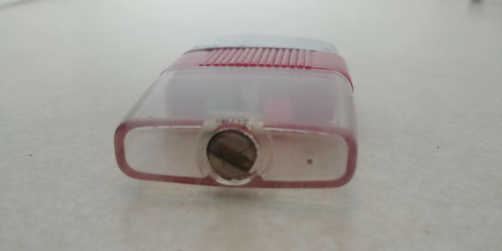 Vintage Red/Green Mini Dice Lighter See Through Bottom Shelf L3