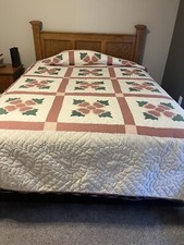 Amish made Quilt hand stitched, cream, Pinks, Green Quilt 95 x 107