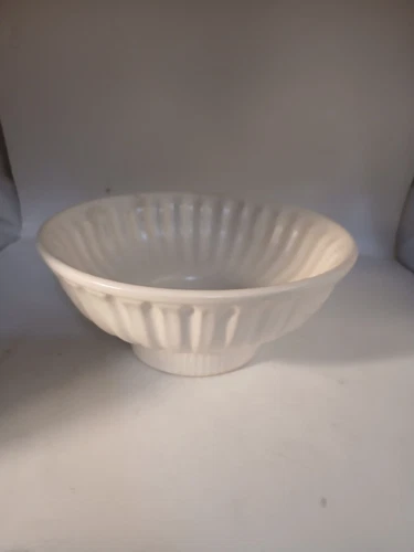 Vintage Hull Pottery USA 7" White Planter Bowl