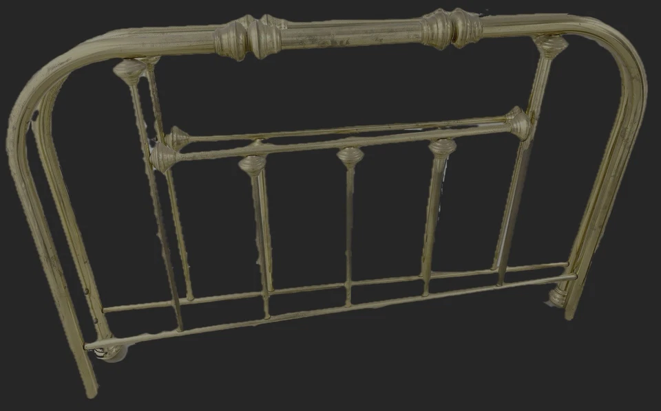 Antiguo juego de cabecero y pie de cama completo de latón Foto 2 de 2