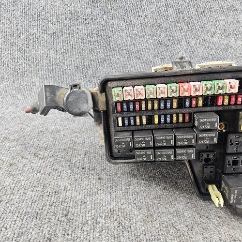 2002-2003 Dodge Ram 1500 Fuse Box Relay Junction Block Power P56049011AI OEM - Picture 3 of 9