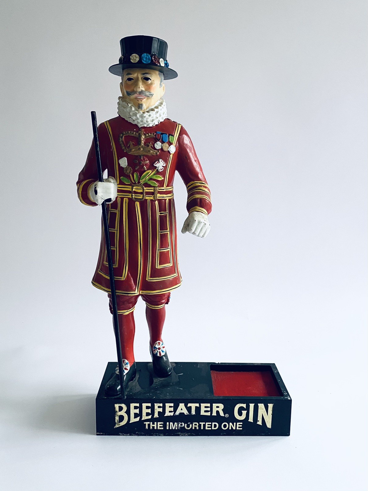 Vintage Beefeater Gin Store Bottle Advertising Display 17 inches Kobrand NY