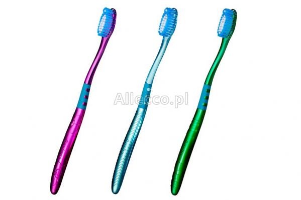 JORDAN TARGET TEETH&GUMS HARD TOOTHBRUSH 1 PCS.