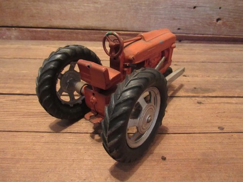 Vintage Die Cast HUBLEY Farm Tractor - PARTS! - Picture 3 of 14